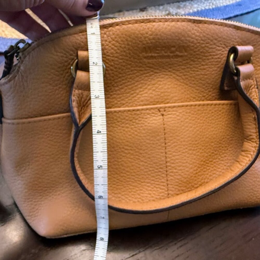 American Leather Co.  Pebble Leather Crossbody Carrie - Tan - Picture 15 of 16